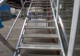 Aluminum Container Stairs