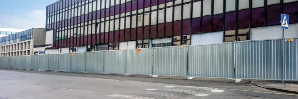 construction-site-fences-krakow-poland-tlc-smart-baner